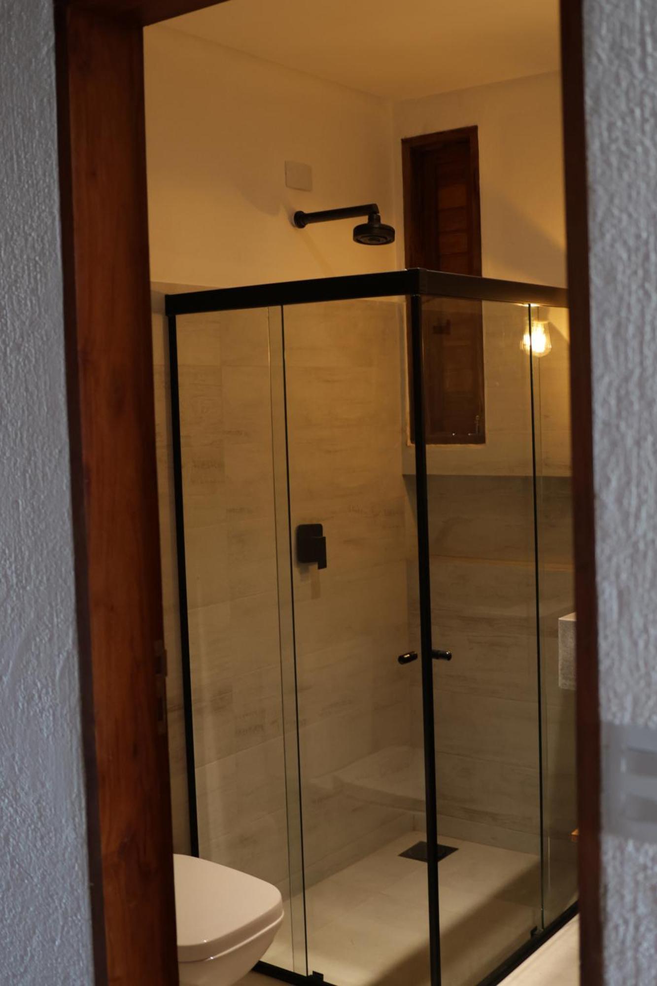 Alameda Lounge Hotel